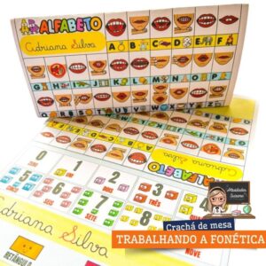 Crachá Interativo de Consciência Fonética – Editável no Canva (Nome da Criança)